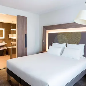 Novotel Amsterdam Schiphol Airport **** הופדורפ