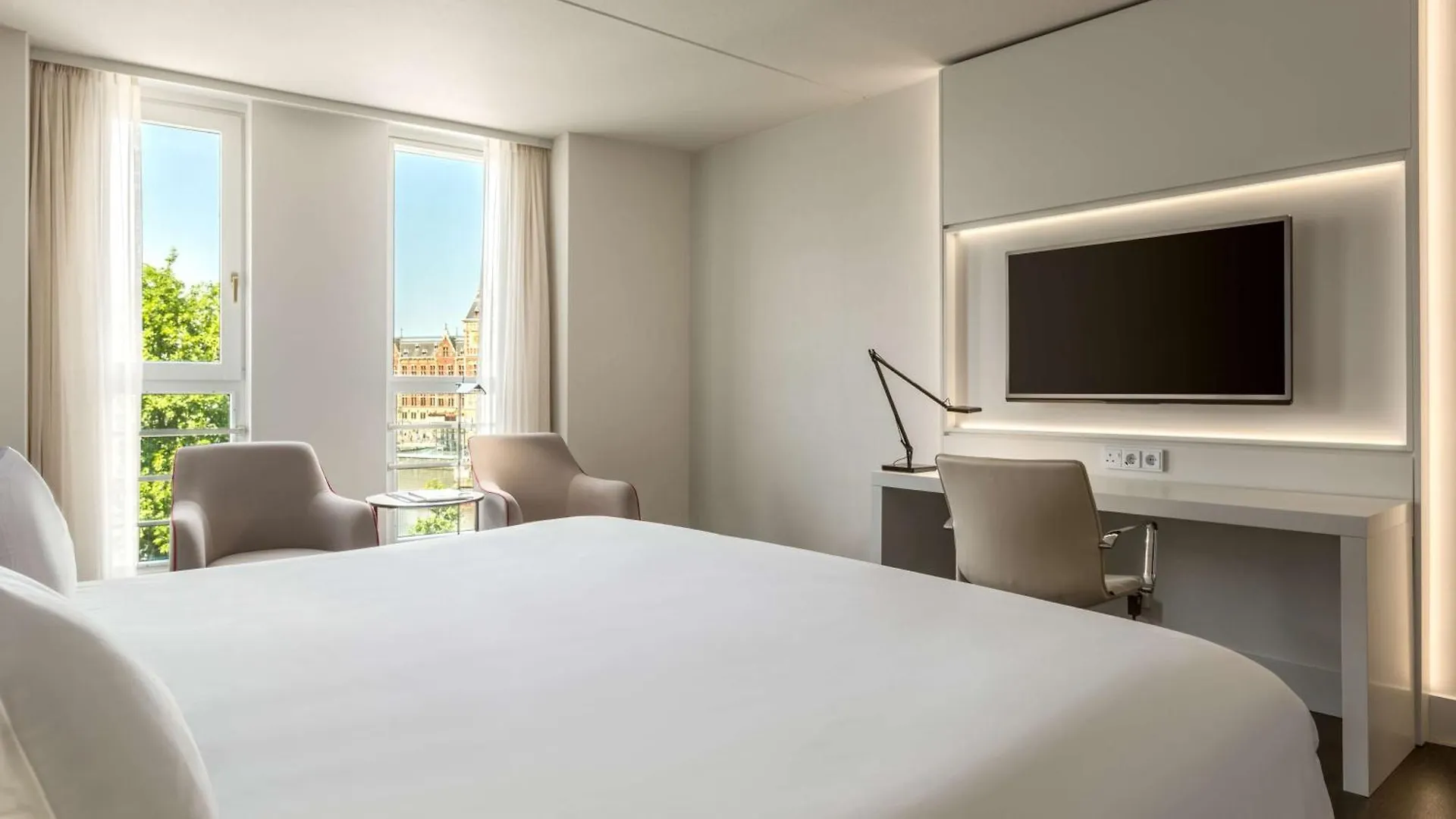 Nh Collection Amsterdam Barbizon Palace 5*,  Netherlands