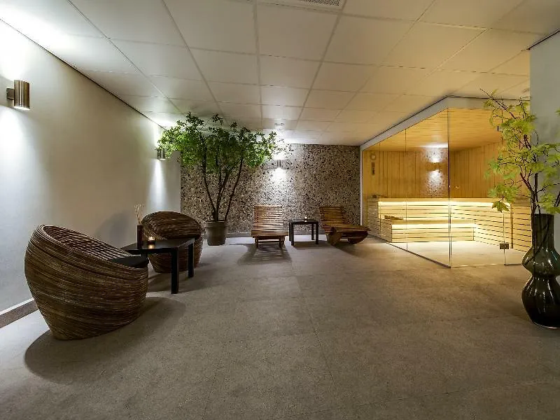 Отель Nh Collection Amsterdam Barbizon Palace